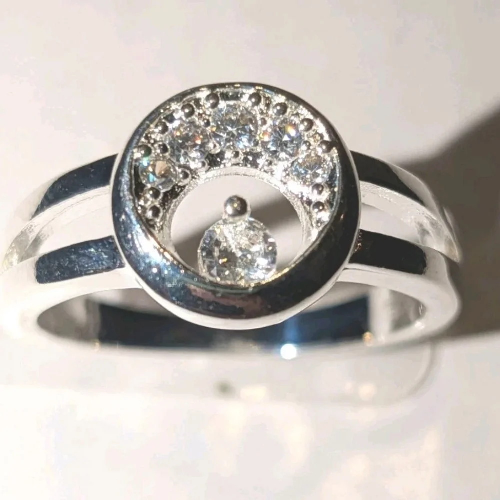 Luxury High Quality Unisex 925 Sterling Silver Crystal Crescent Moon Ring sz 8